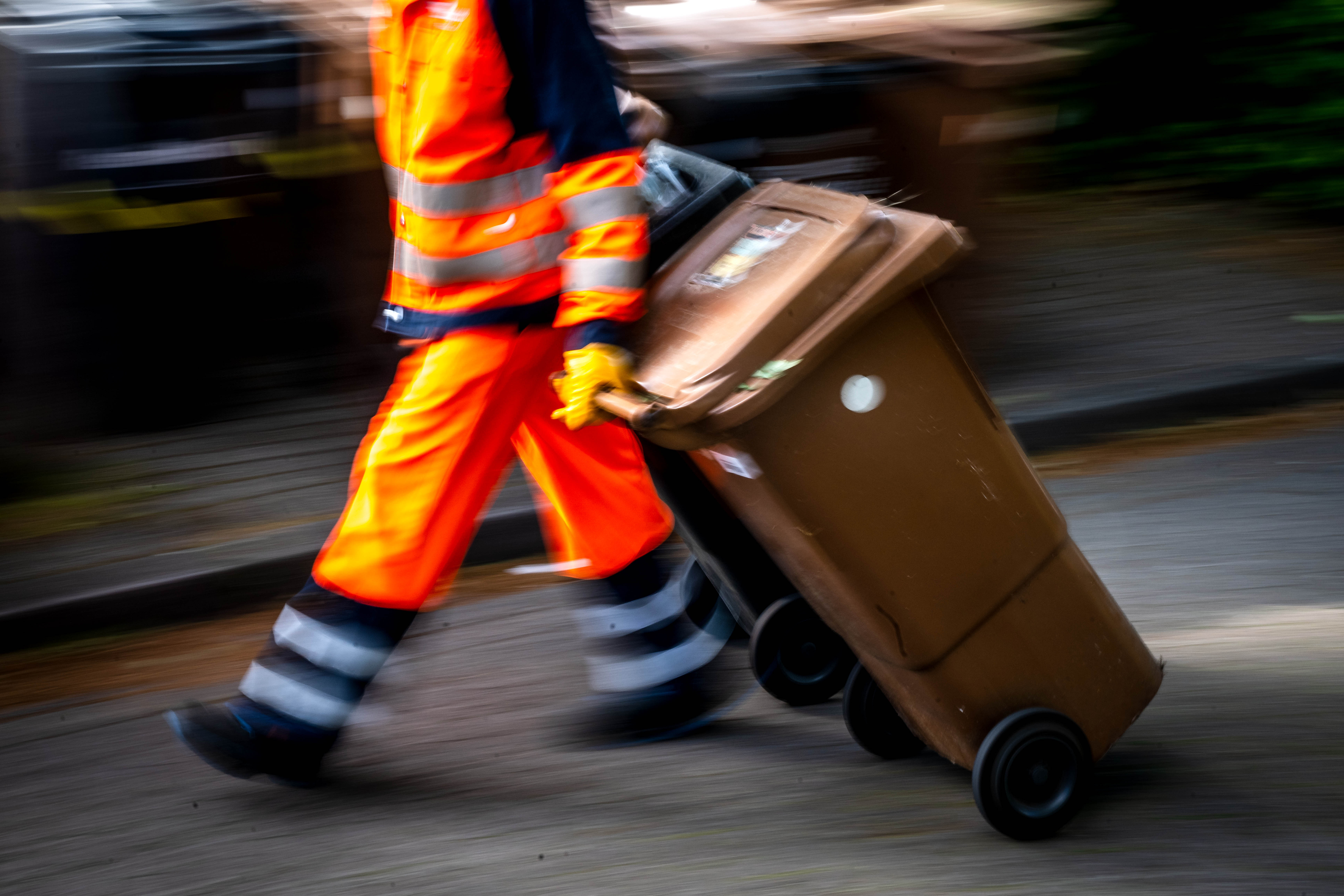 Müllgebühren in Wolfsburg steigen: WAS plant Anpassungen für 2026